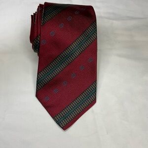 Gucci Burgundy Stripe Silk Tie with Multicolor Accent